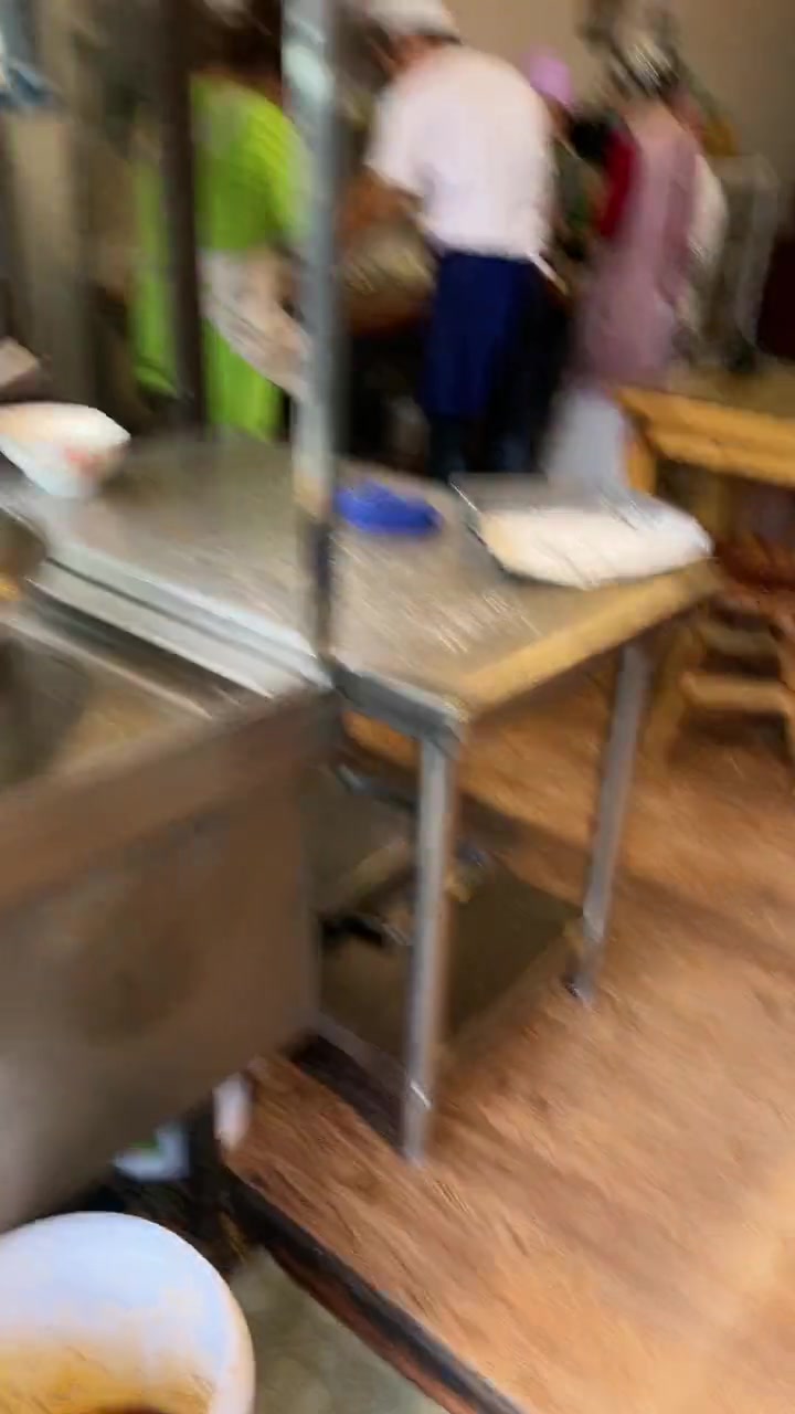 工作之余一碗酸汤韭黄水饺!
