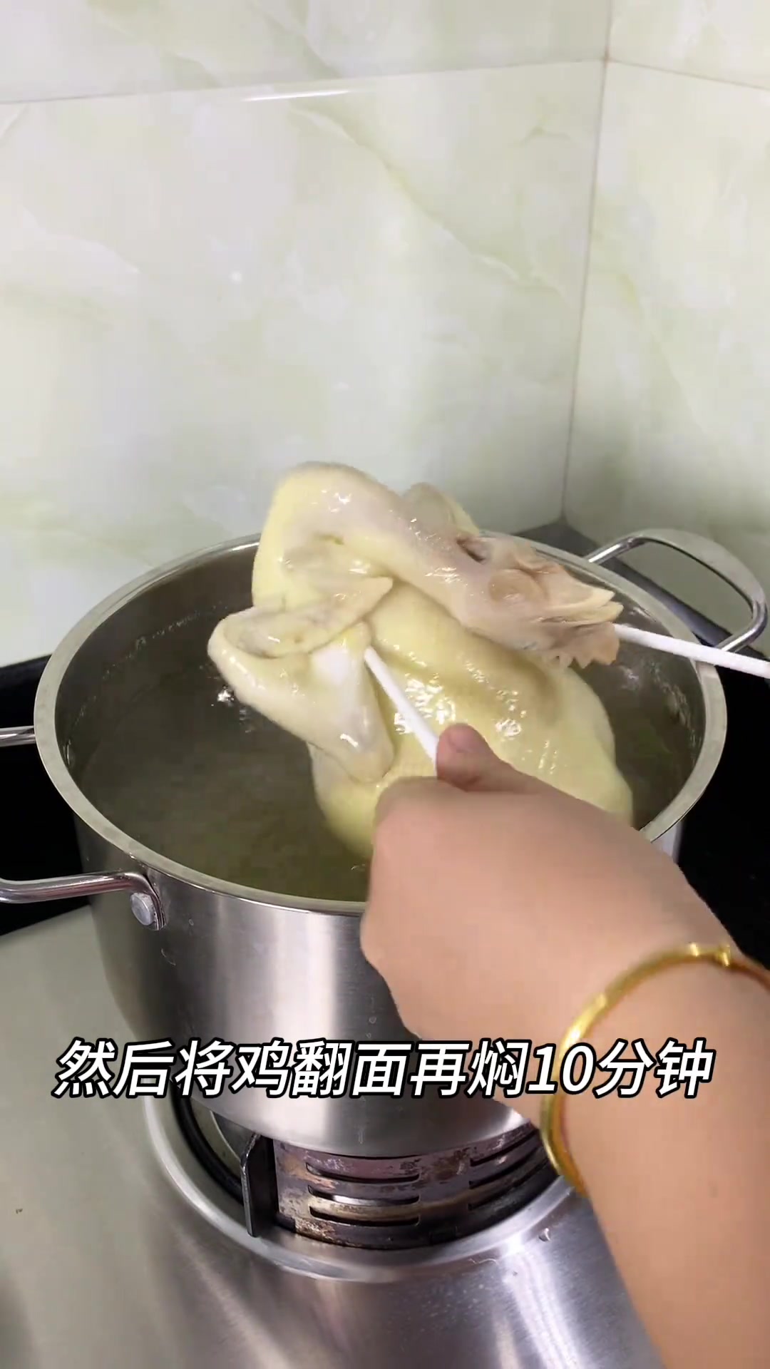 白切鸡,广东人餐桌上必吃之一