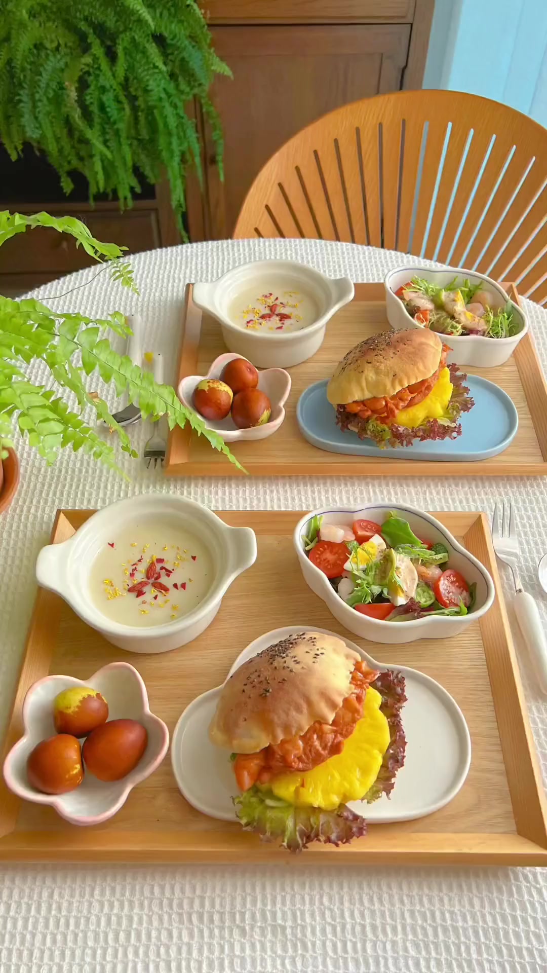 早上在家复刻了中式汉堡,女儿说比那个谁家的都好吃,真嘟假嘟?