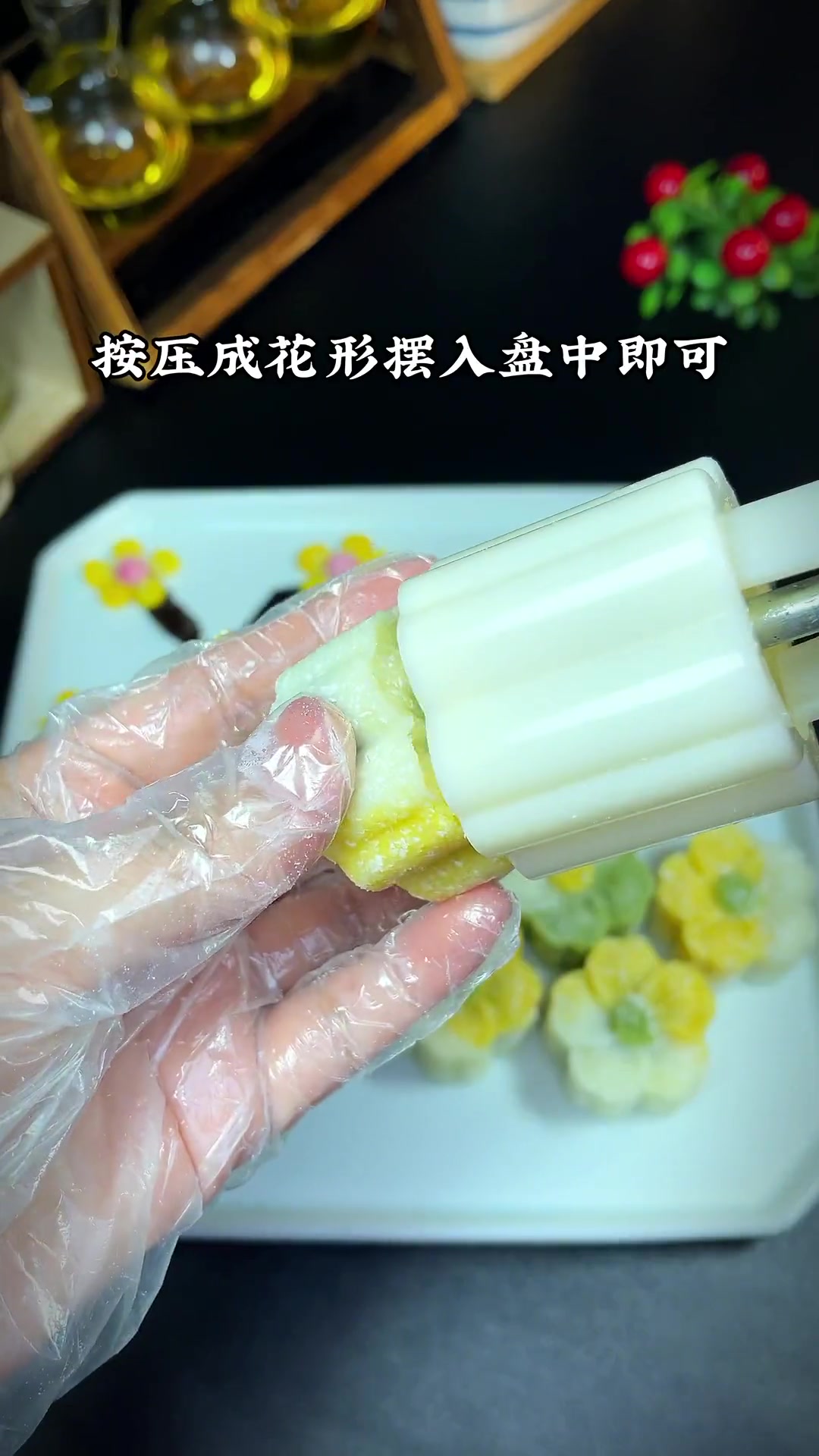 春季给孩子做个山药糕,搭配红豆沙,香甜软糯,不要太好吃哦