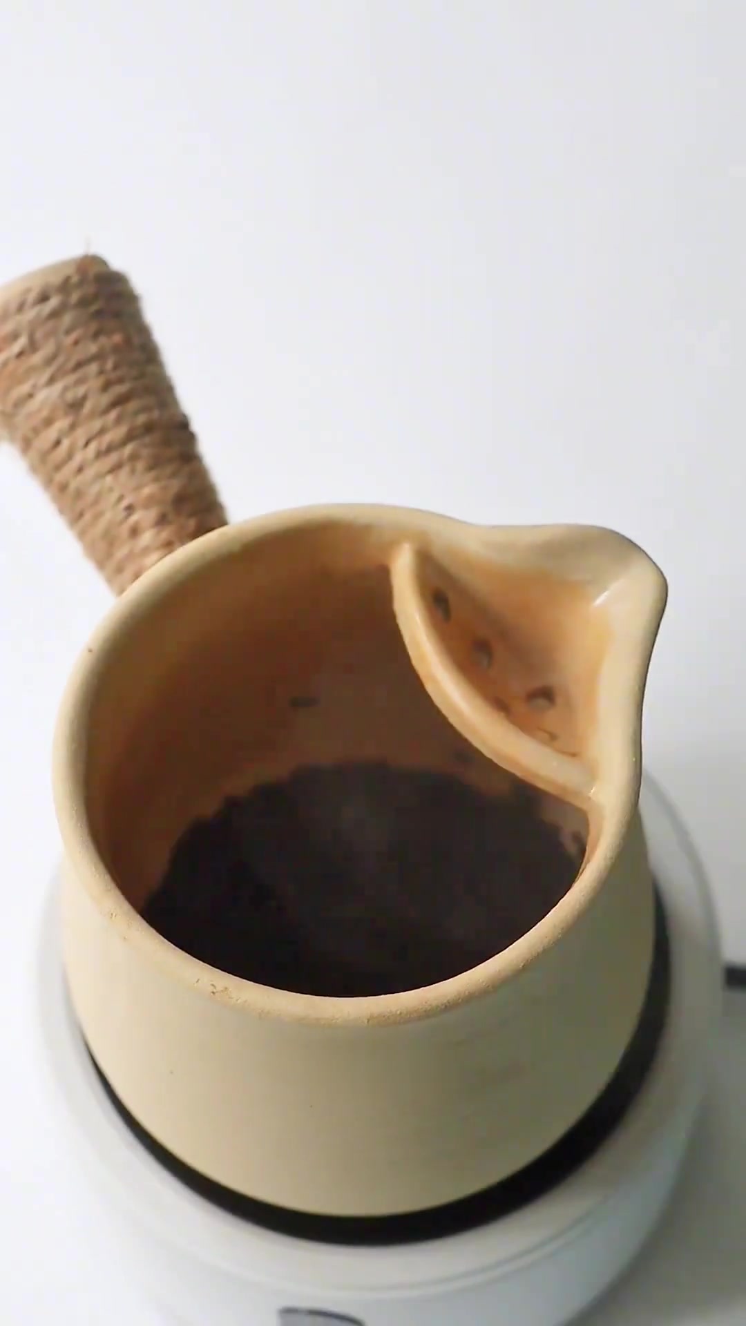 好喝又暖身的红糖姜枣烤奶，建议女生把奶茶换成它！