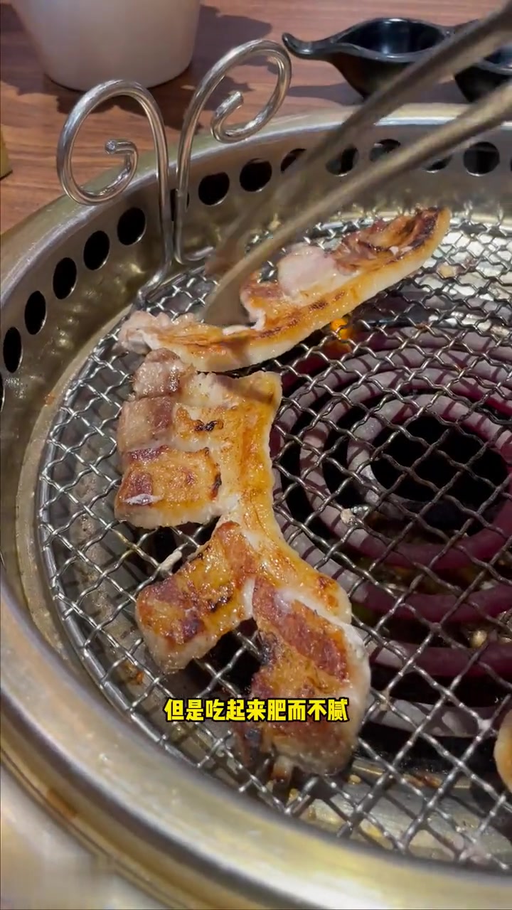 哇,以西游记为主题的烤肉店真的是爱了呀他们家的菜品不仅摆盘精致味道更是一绝