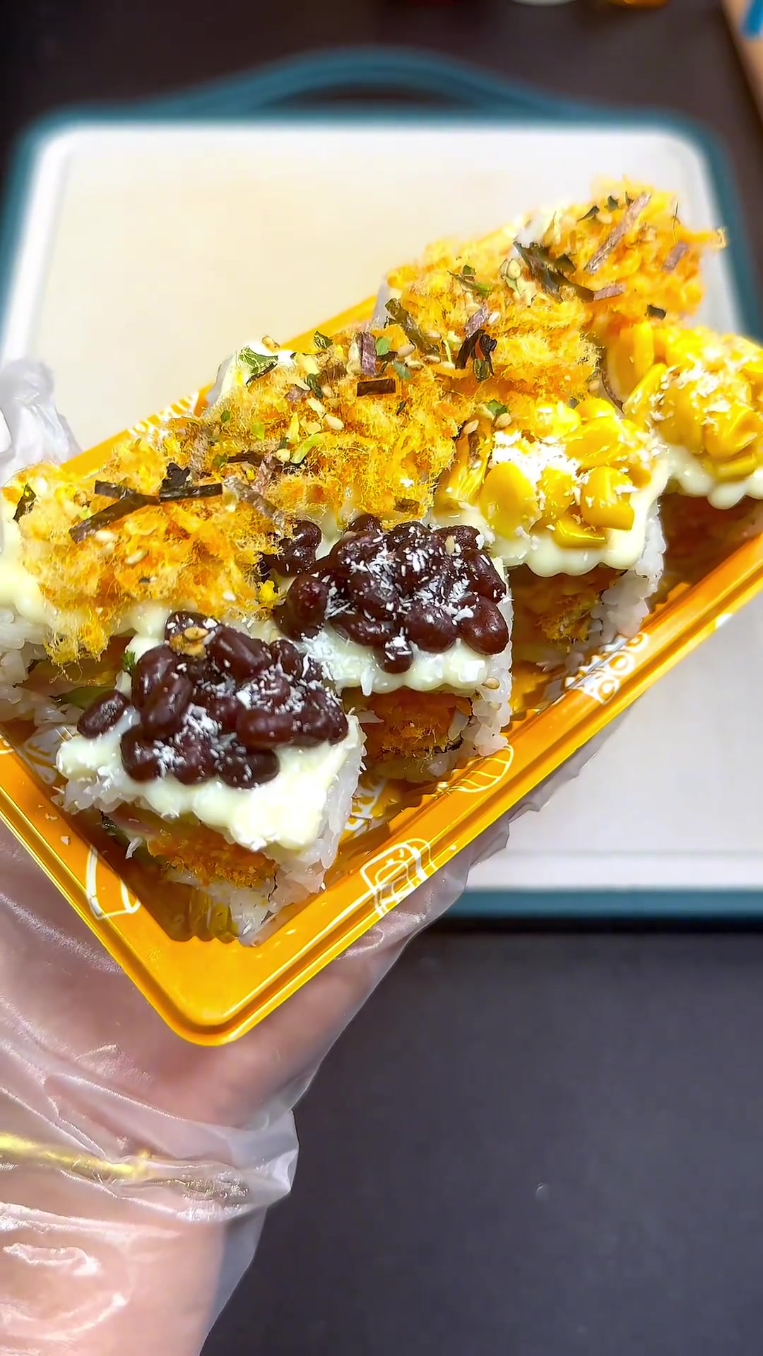 做寿司很简单,学会基础操作,其它就能举一反三!