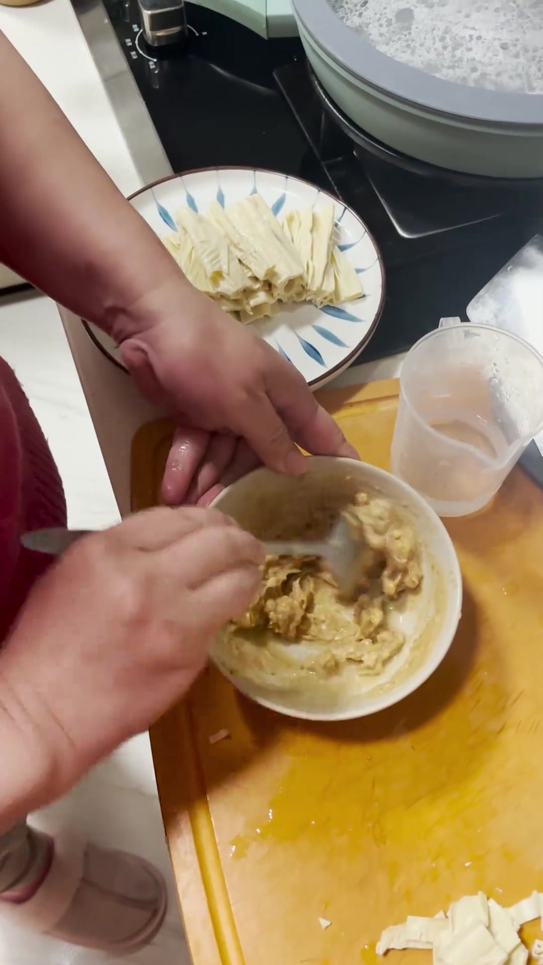 咪露教你吃好每一餐：花生酱拌腐竹