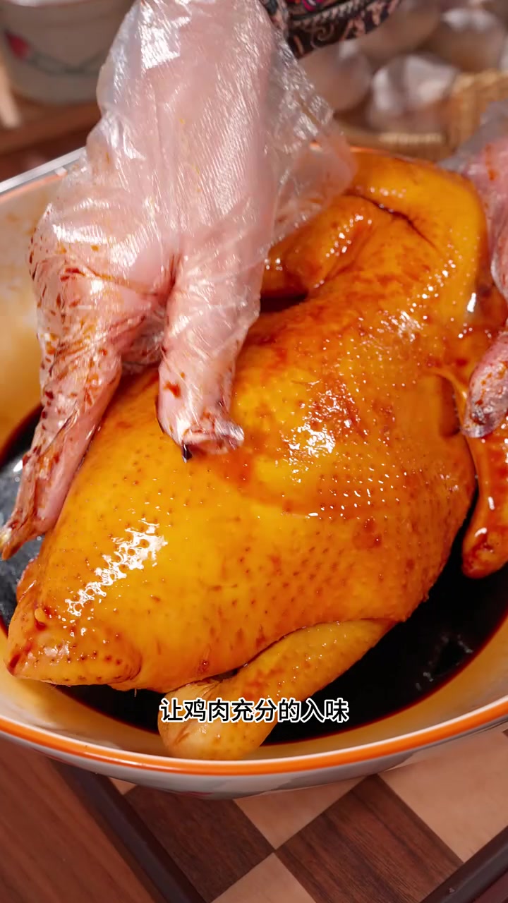 告诉大家一个秘密 如果你鸡肉买回来只会炖汤 那再好的鸡都会被你浪费了 今天分享一个不一样的