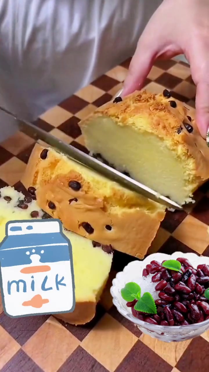 香甜棉软蜜豆蛋糕，做法简单好吃，自制放心干净