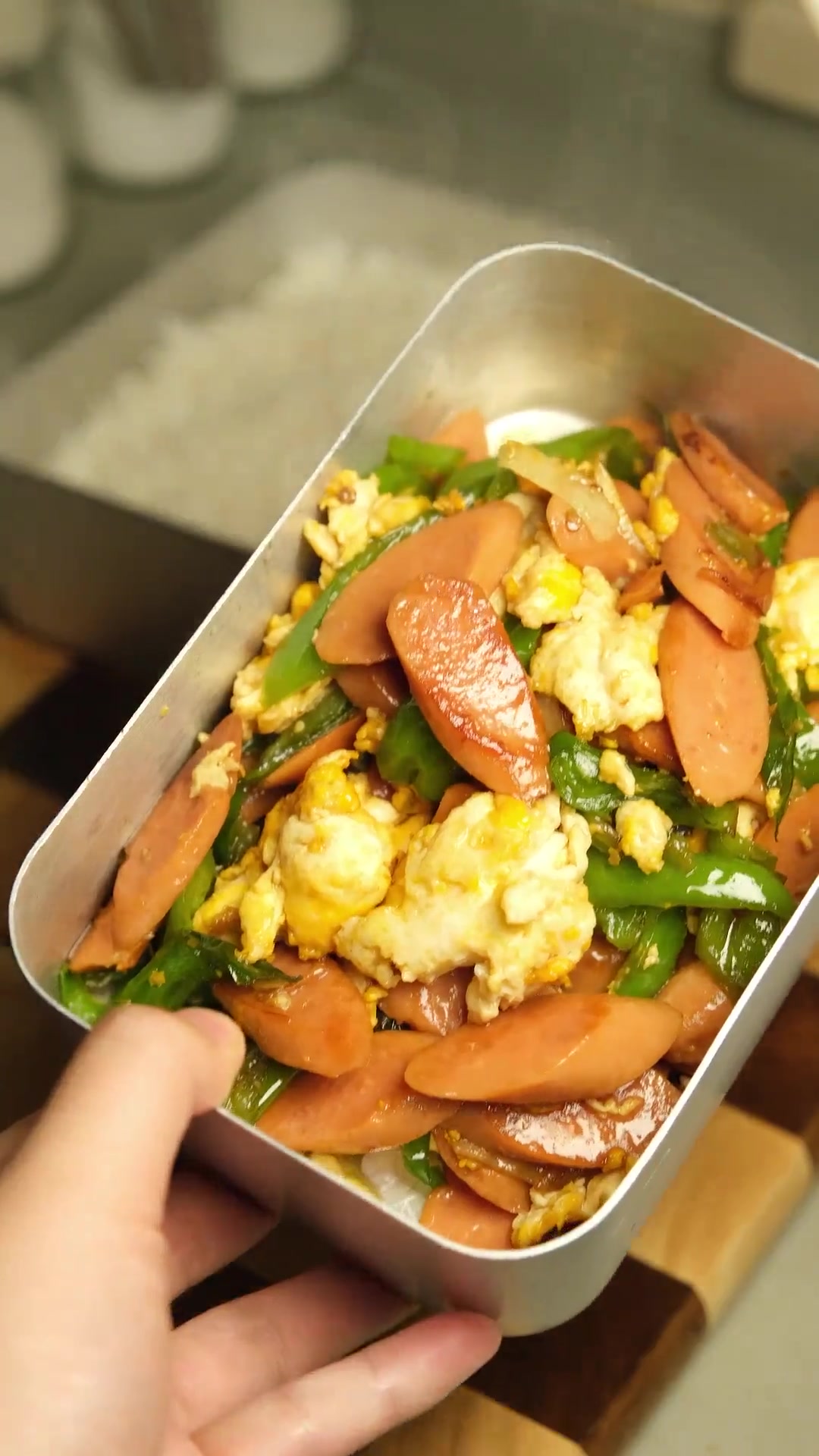 上班带饭青椒鸡蛋香肠同事老夹我的菜