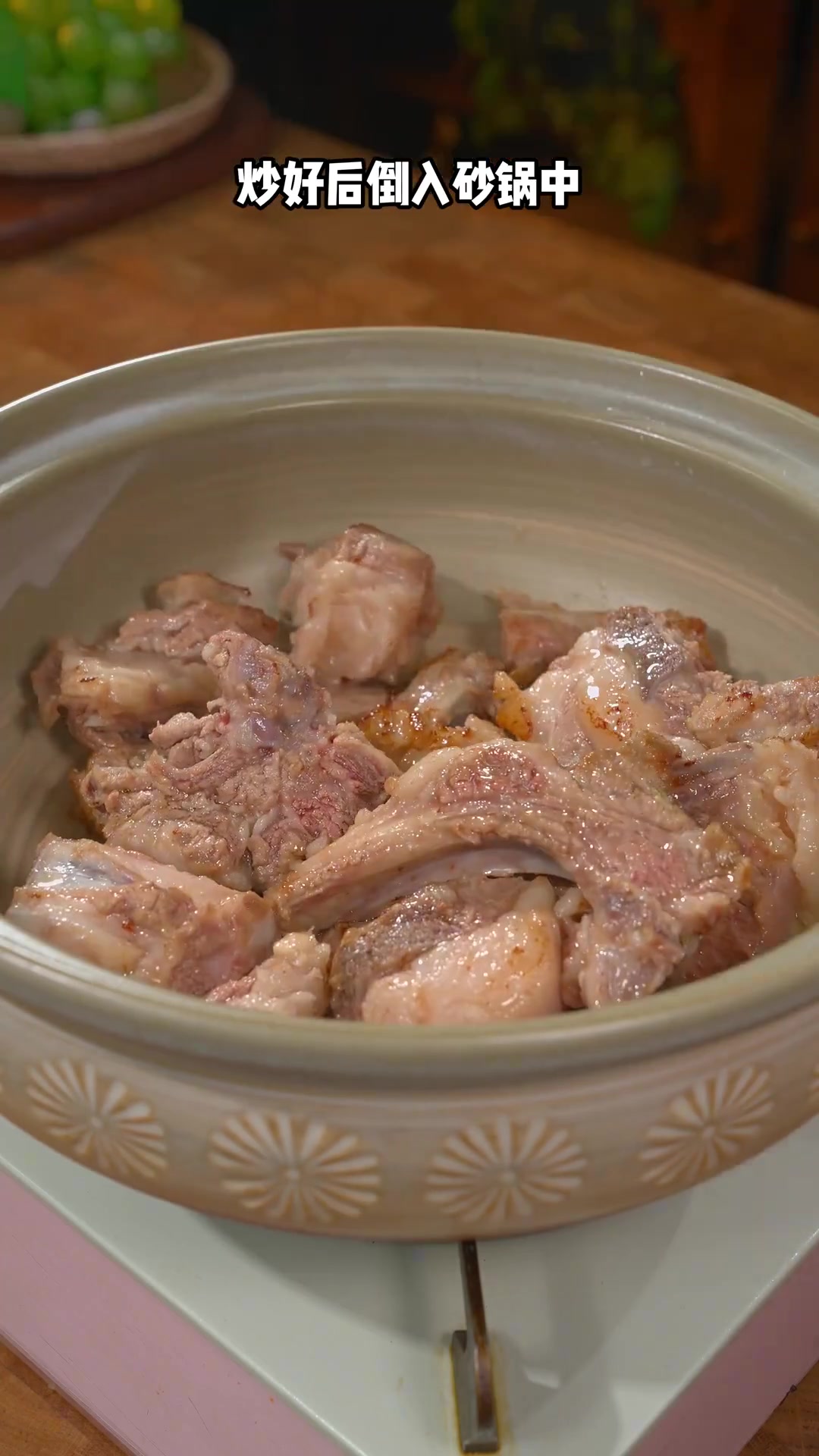 炖羊肉汤切记不要直接焯水,教你一个诀窍,汤浓肉香,营养美味