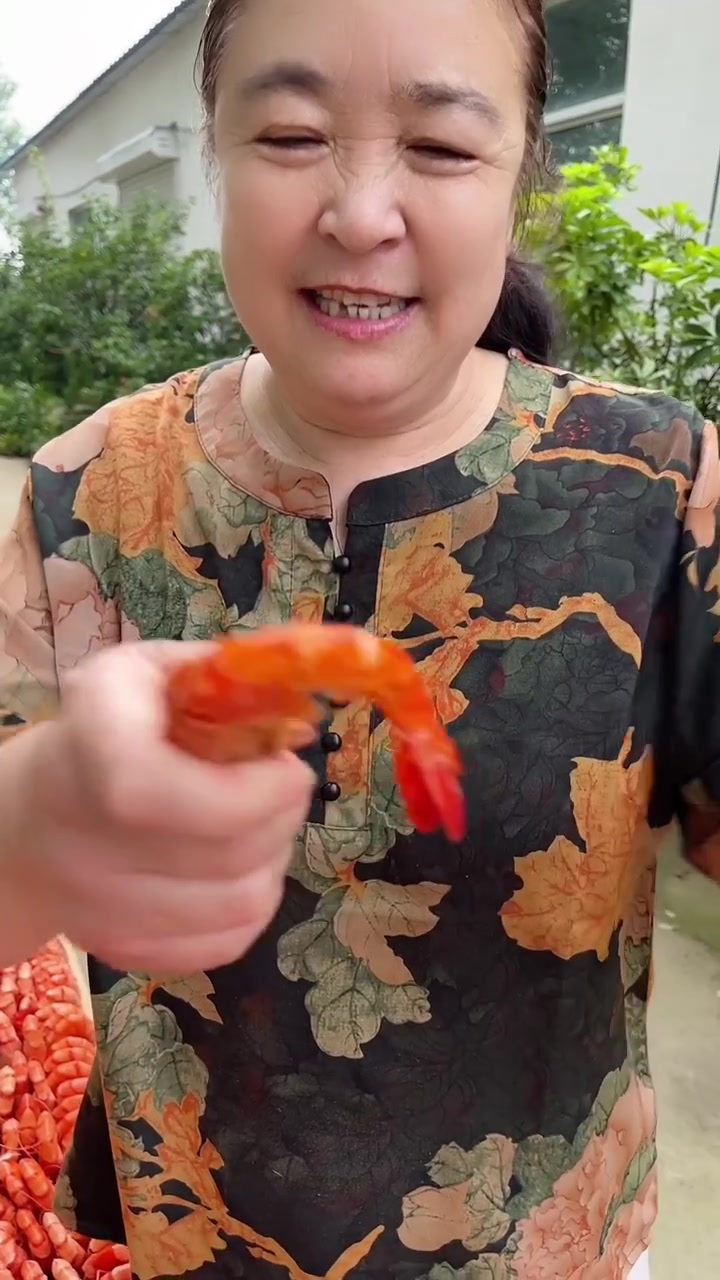 好吃营养健康的斑节虾干