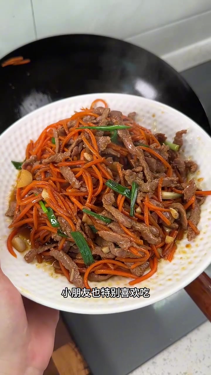 江西小镇六口之家午餐分享,90后妈妈每日为全家烹饪家常菜