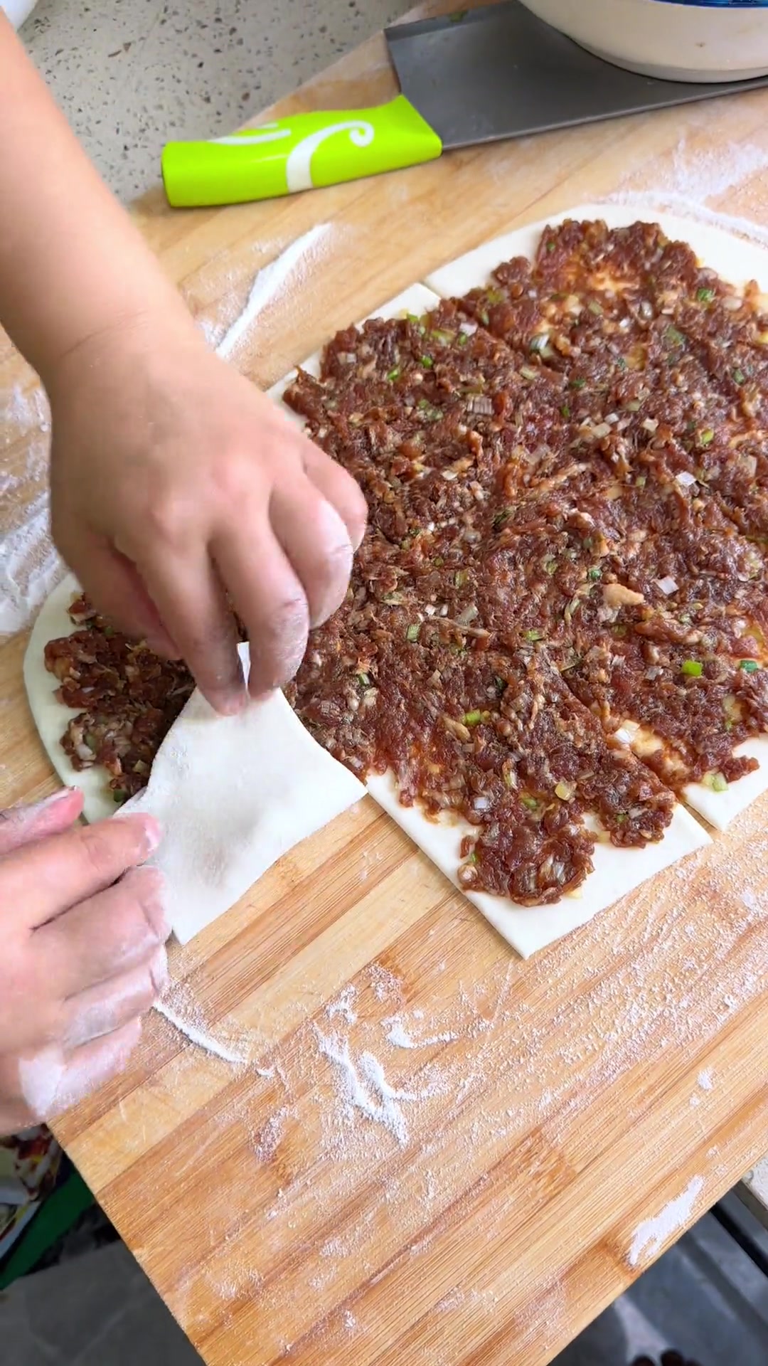千层肉饼简单又好吃的做法,外酥里软,层次分明,太香了