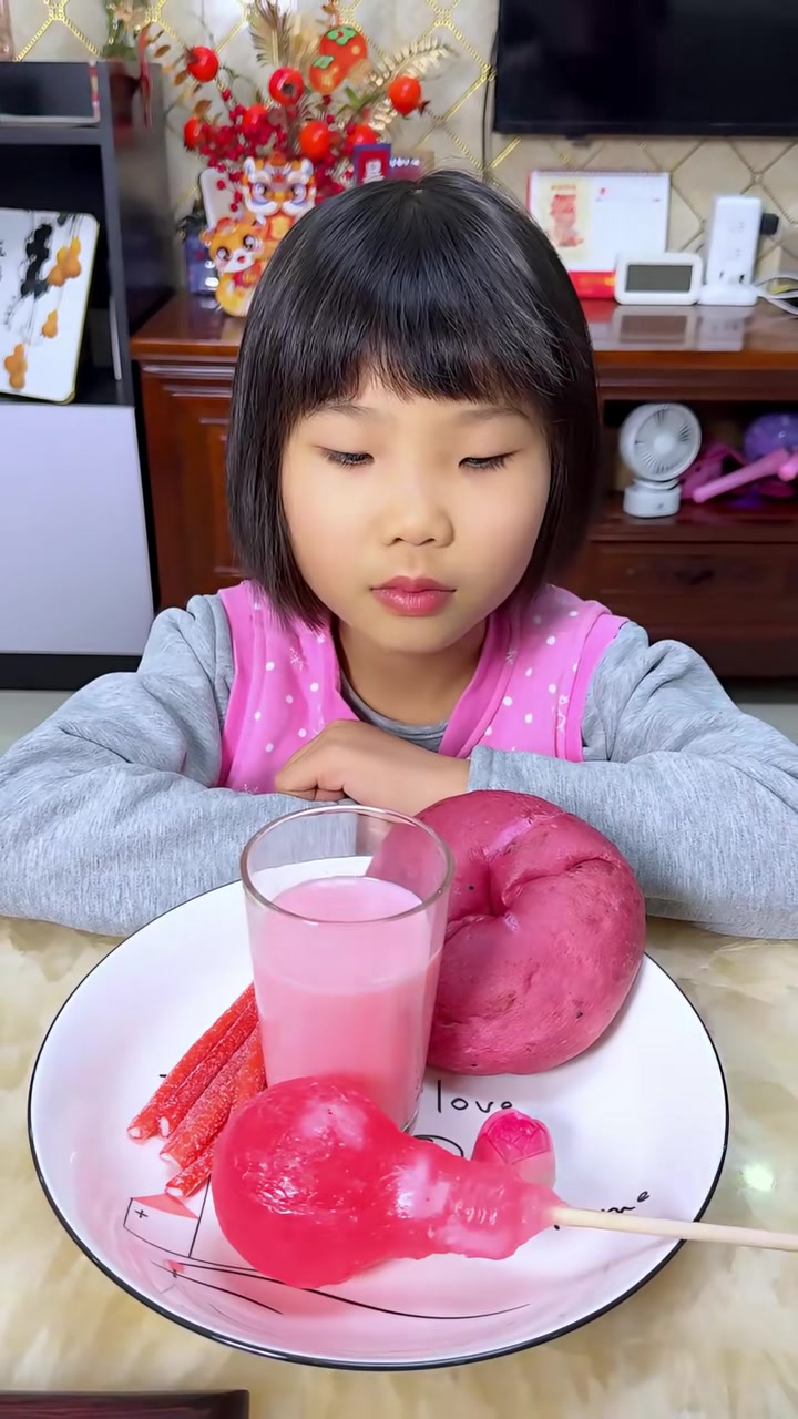 少女心炸裂!当粉色美食撞上「虾界颜值天花板」这搭配太绝了吧