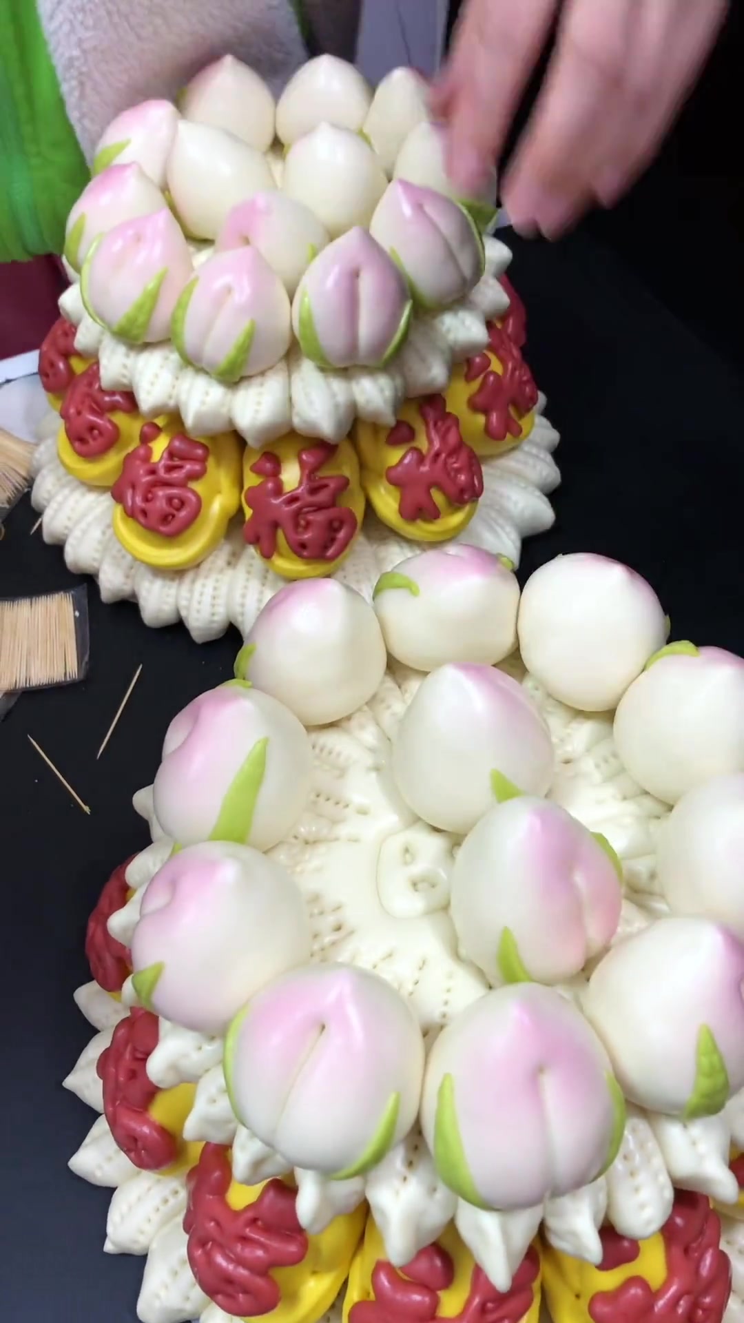 寿星公中式蛋糕馒头,学员独立完成,组装成品,油光锃亮的,零瑕疵,完美