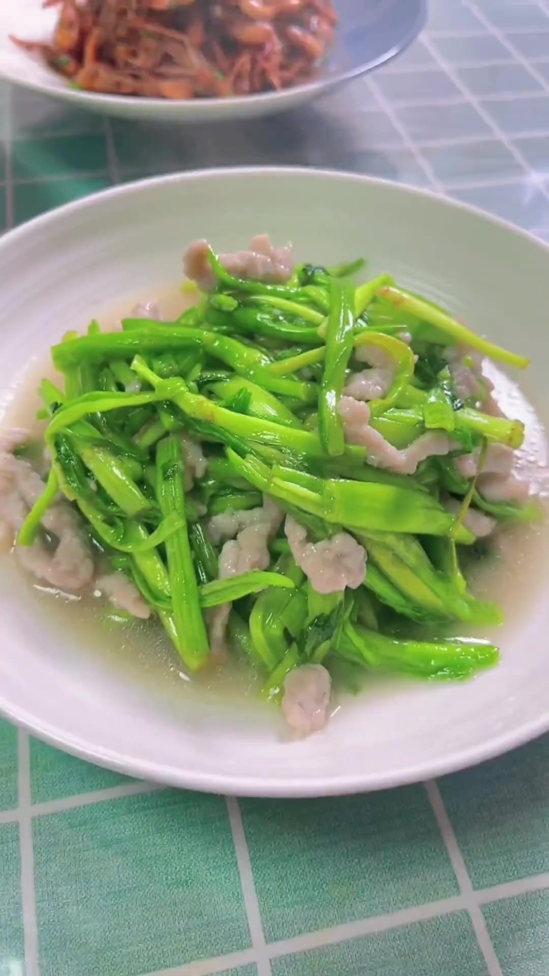 烧夜饭了水芹炒肉丝家常菜清清爽爽