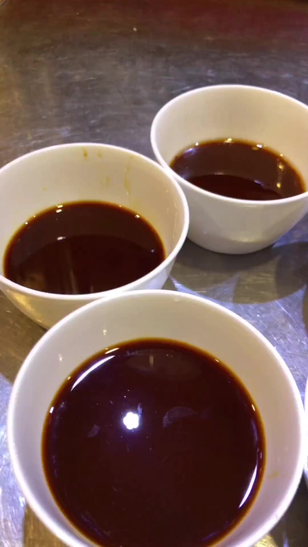 时蔬大拌菜,咸鲜酸甜口味,很多店都在做。我这个大拌菜汁可以大批量制作,口味很棒