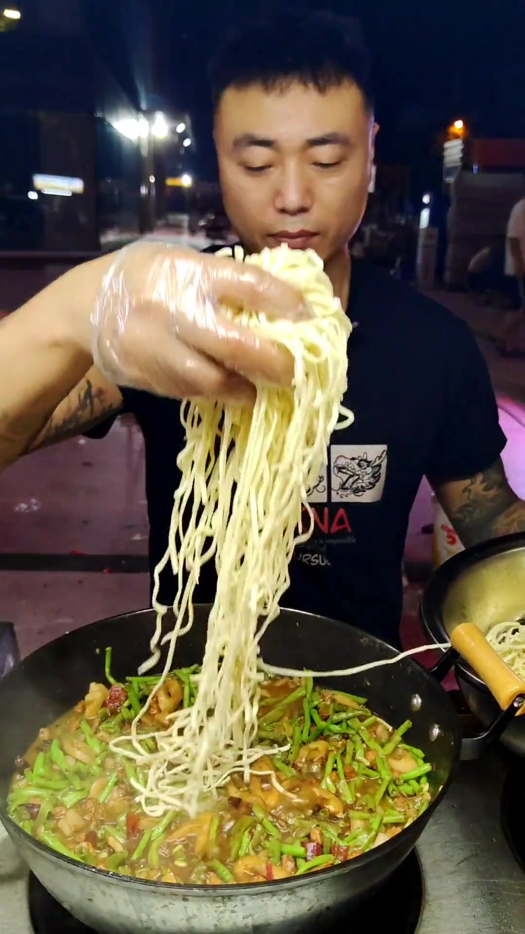 记录美好生活,今日工作餐,(豆角焖面)