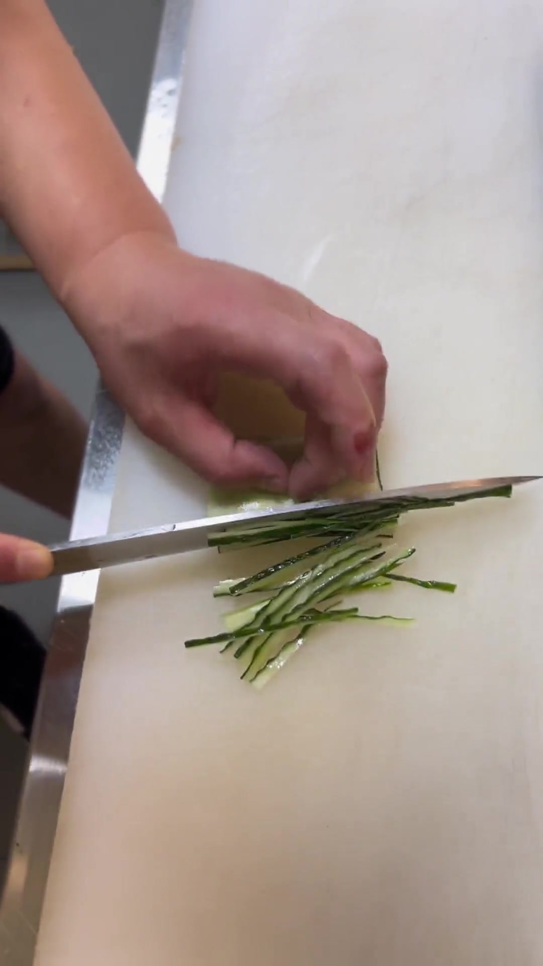 手卷寿司,袁厨教的方法很简单,试一试