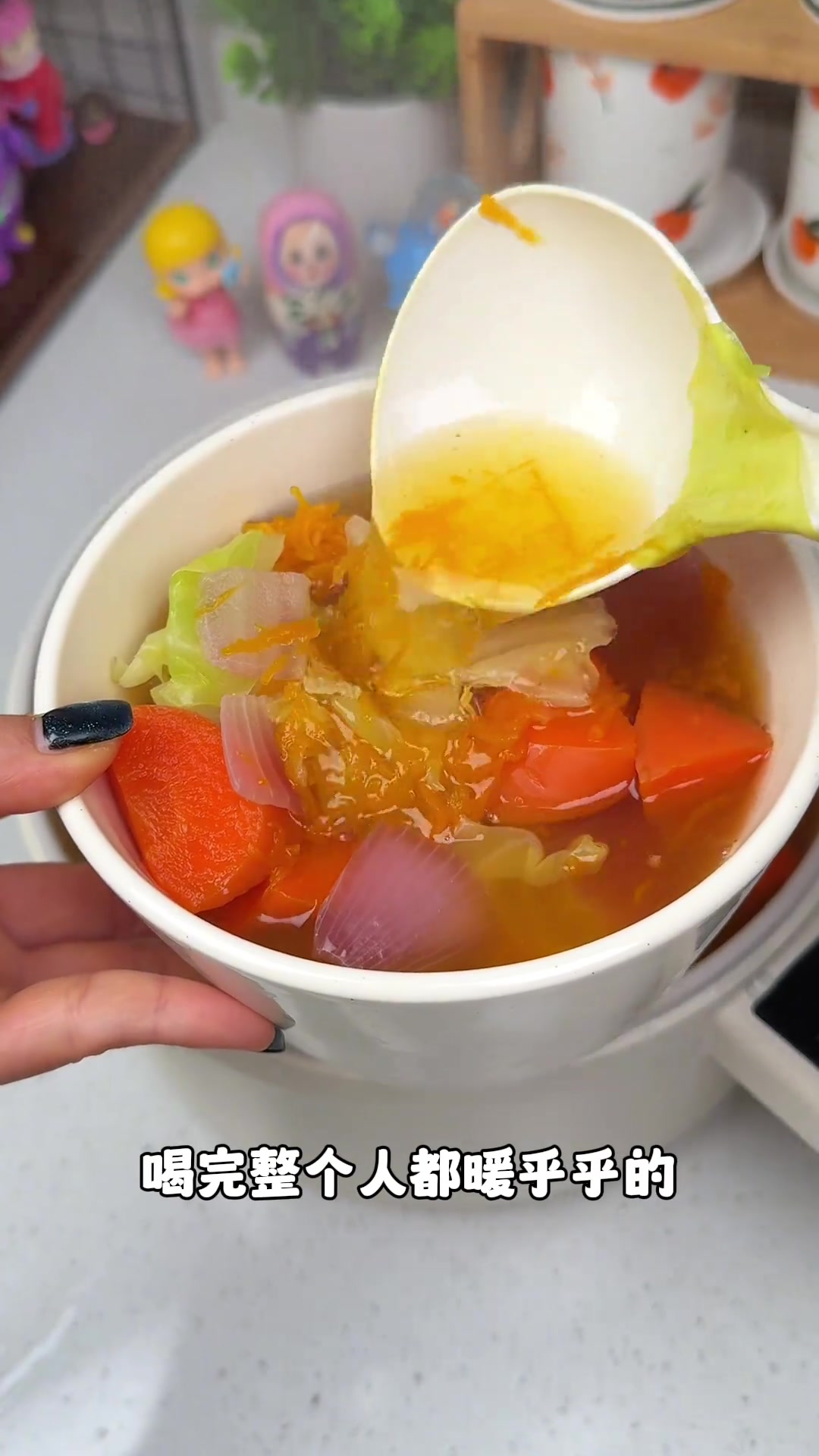 火遍全网的蔬菜汤,简单又好喝!口感清甜回甘~真的刮油又掉秤