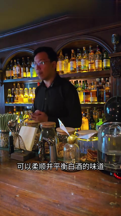 第一次去酒吧，要怎么点鸡尾酒？