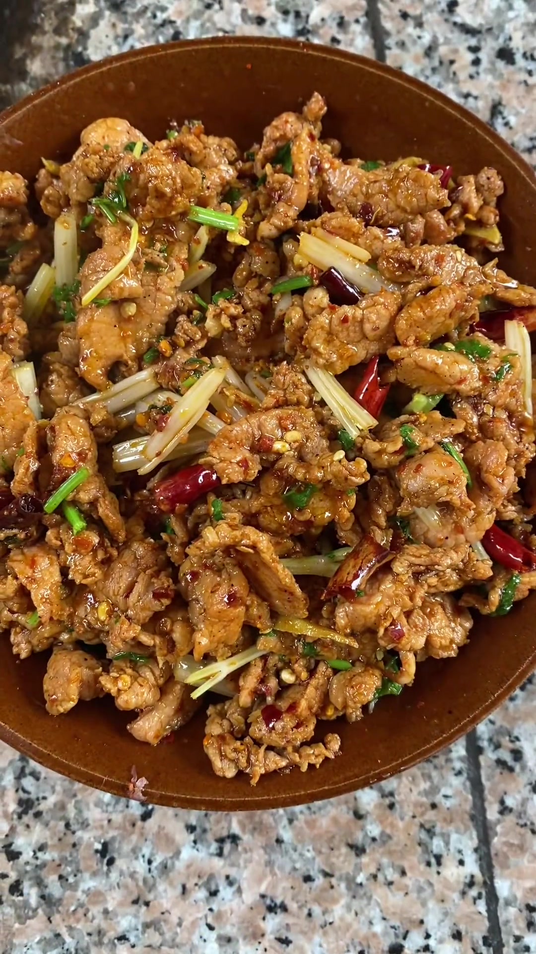 你家的小孩子爱吃牛肉还是猪肉，如何才能炒出小孩爱吃的小炒肉