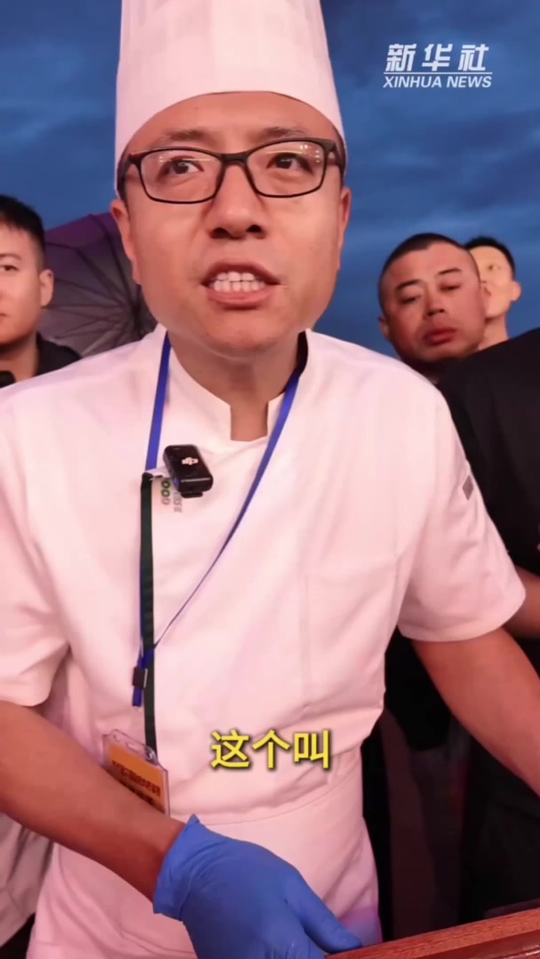秀我中国|2025齐齐哈尔烤肉美食节开幕,你还在等什么?快来吃!