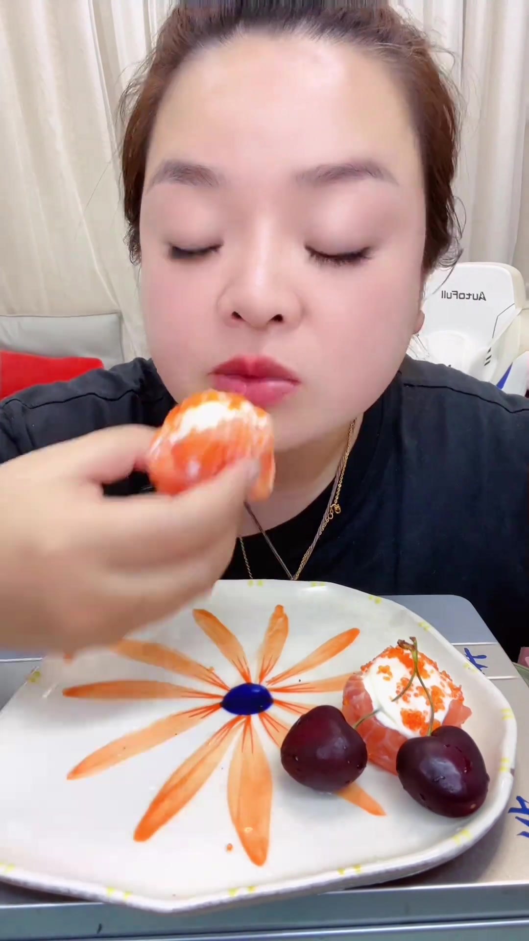 花之恋寿司，车厘子竟都是爱你的形状！