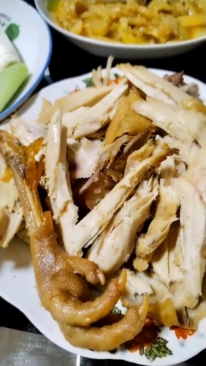 爱伤人情难真，早知如此当初何必太认真