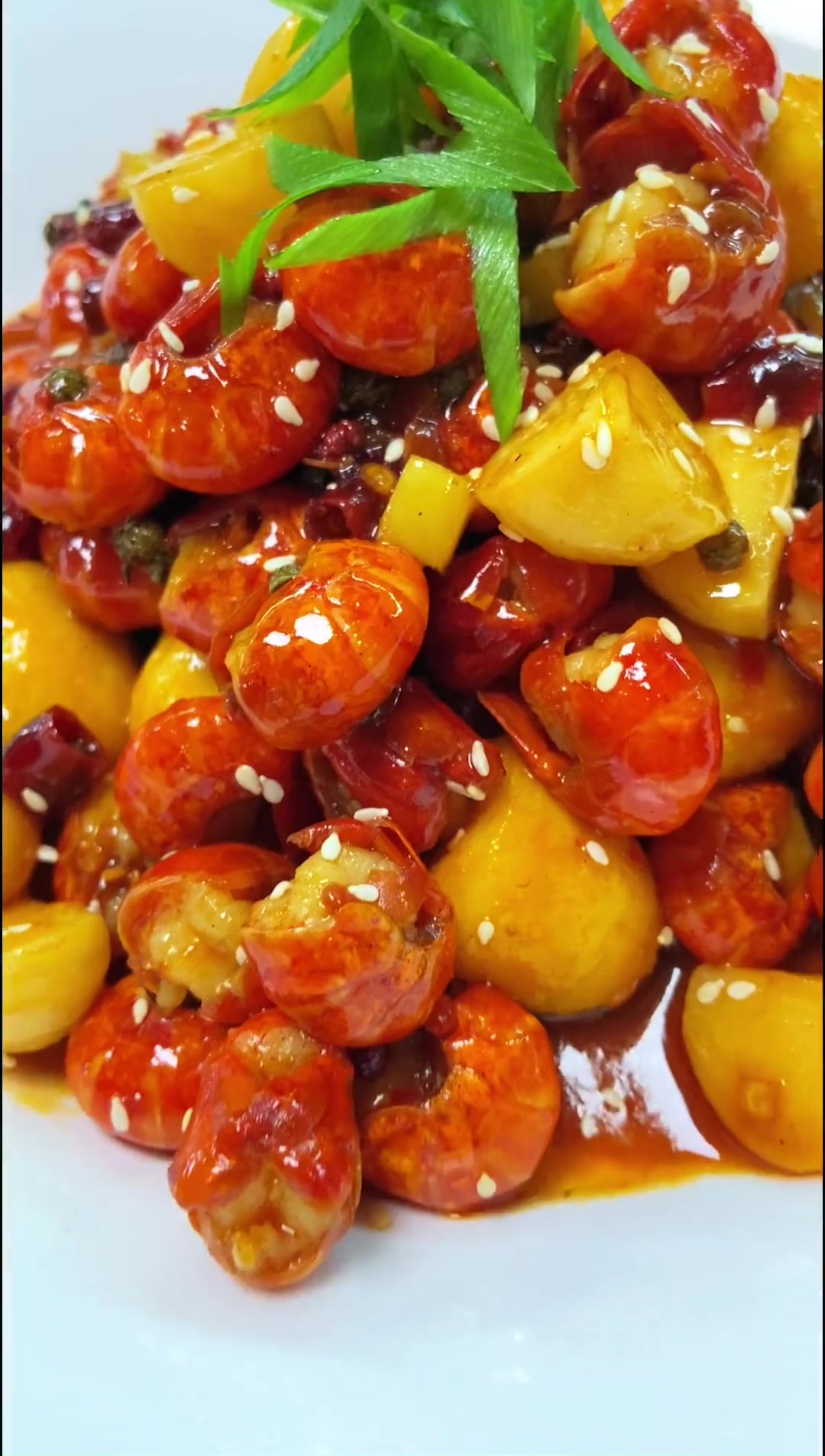 超简单烧龙虾球教程,小个龙虾球这样做!