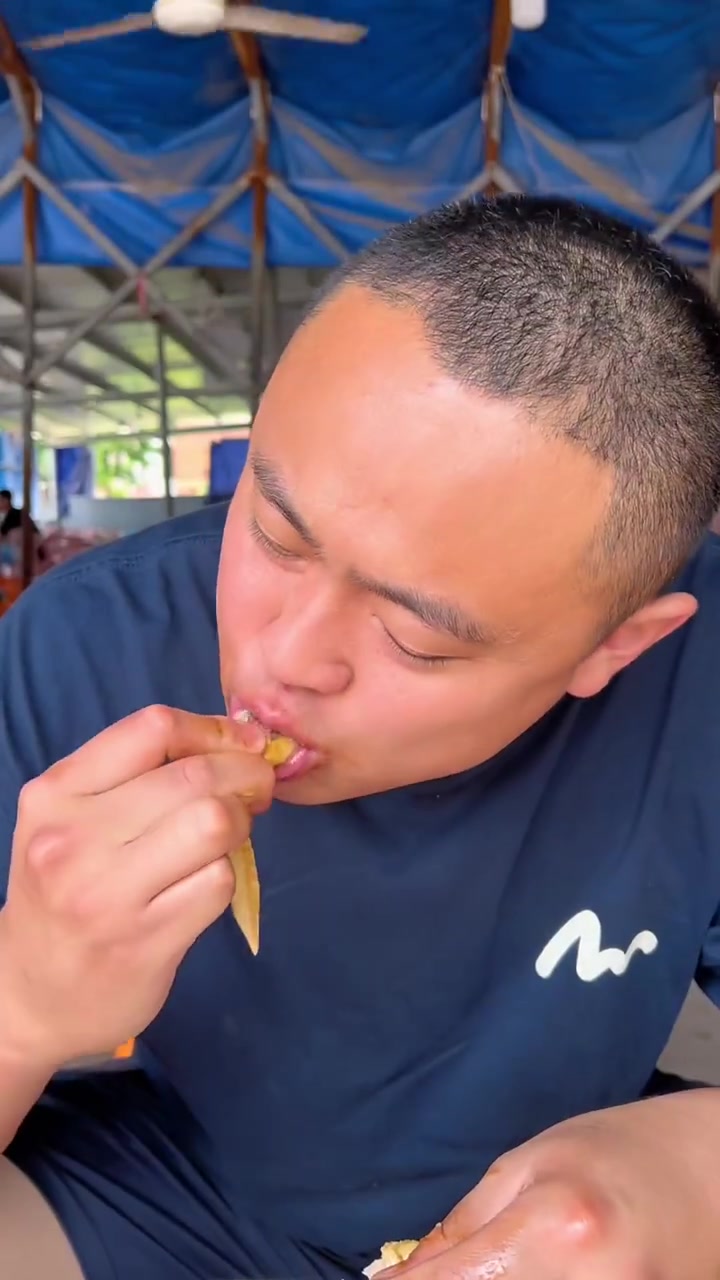 到福建漳州啦!首尝云洞岩姐妹岩鸡,味道超赞!
