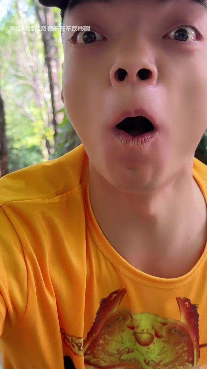 宝宝说小蛋糕太甜了