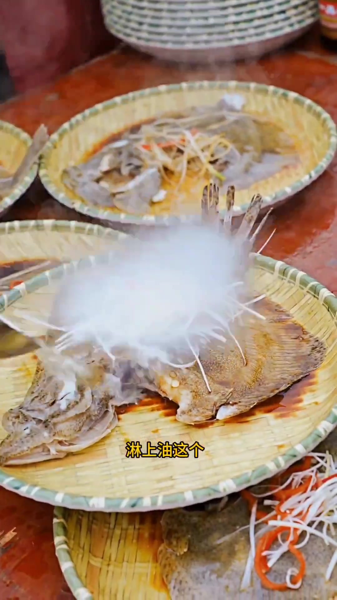 钱姐又来干八八烟啦！结婚宴菜品超赞准备上菜咯