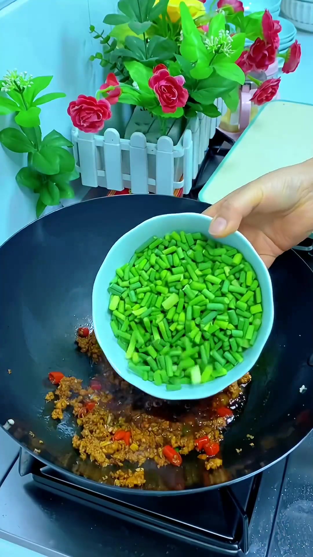 吃蒜苔季，肉末炒蒜苔简单好吃超下饭，我能吃三碗