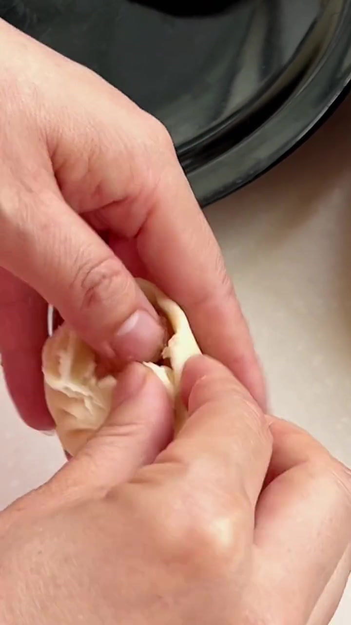 酥掉渣的鲜肉月饼教程，简单好学！中秋节吃月饼啦！