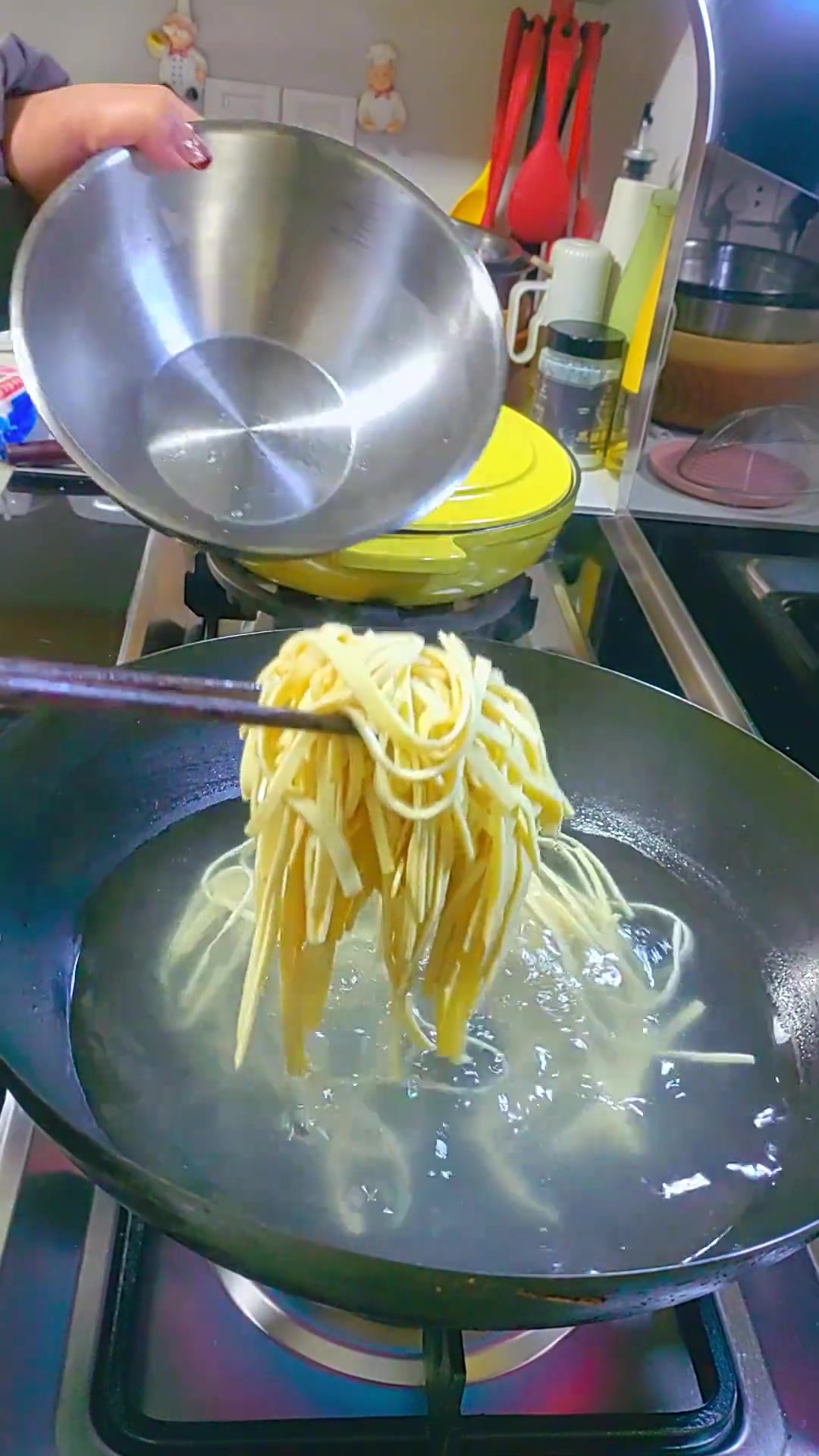 咸肉冬笋蒸百叶，简单又鲜香