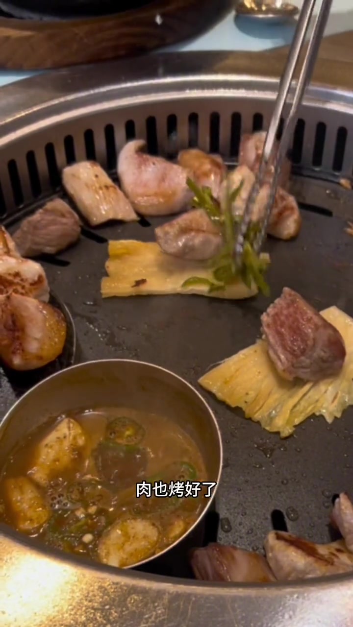 韩国人吃五花肉的花样吃法