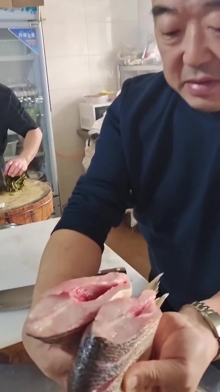 家常炖野生兔子鱼，肉质细嫩超美味！