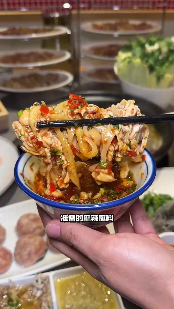 我是没想到这锅广式脆皮鸡煲这么好吃！