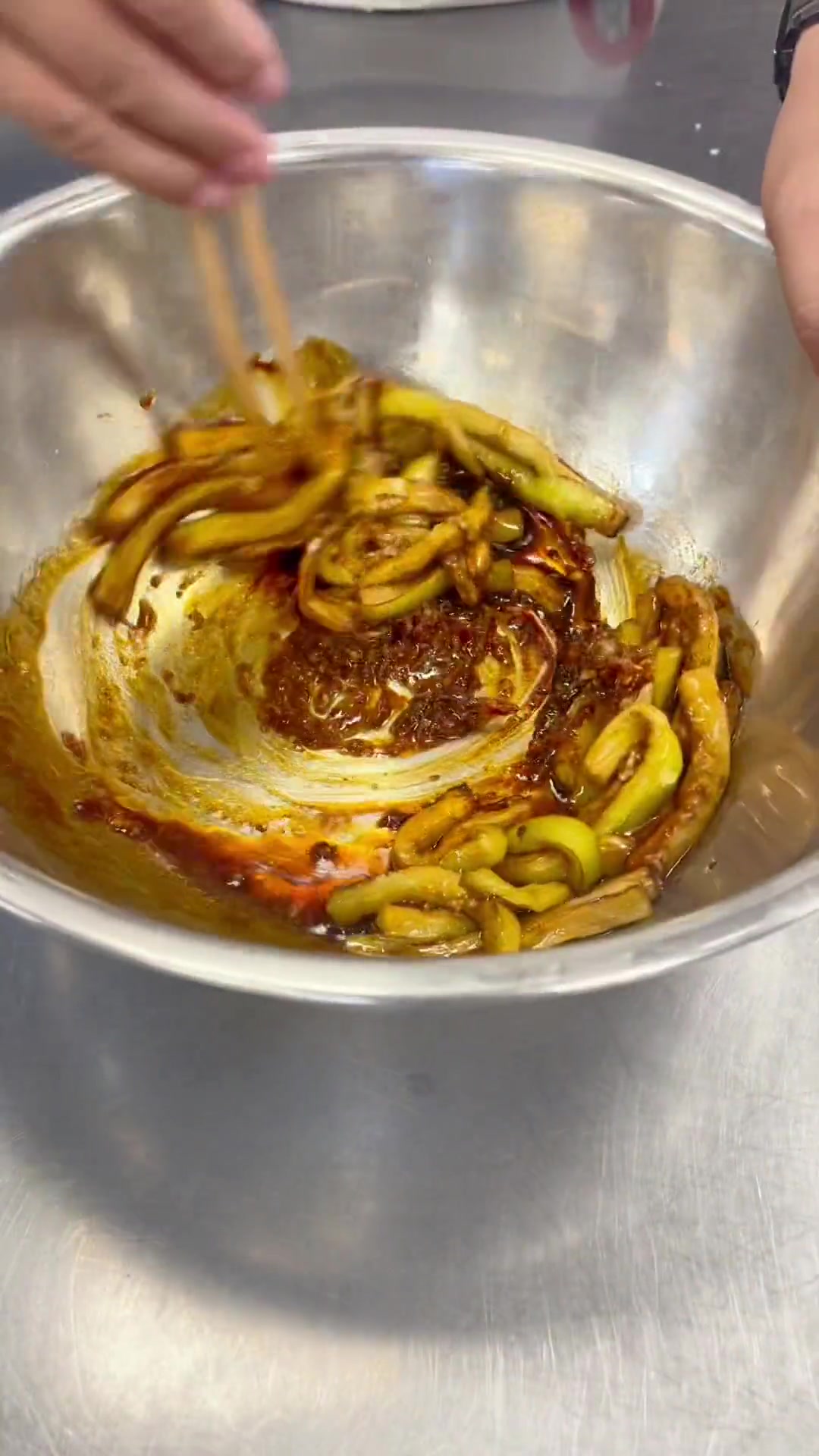 有45岁以下的人做过“XO酱茄子蒸河粉”吗?