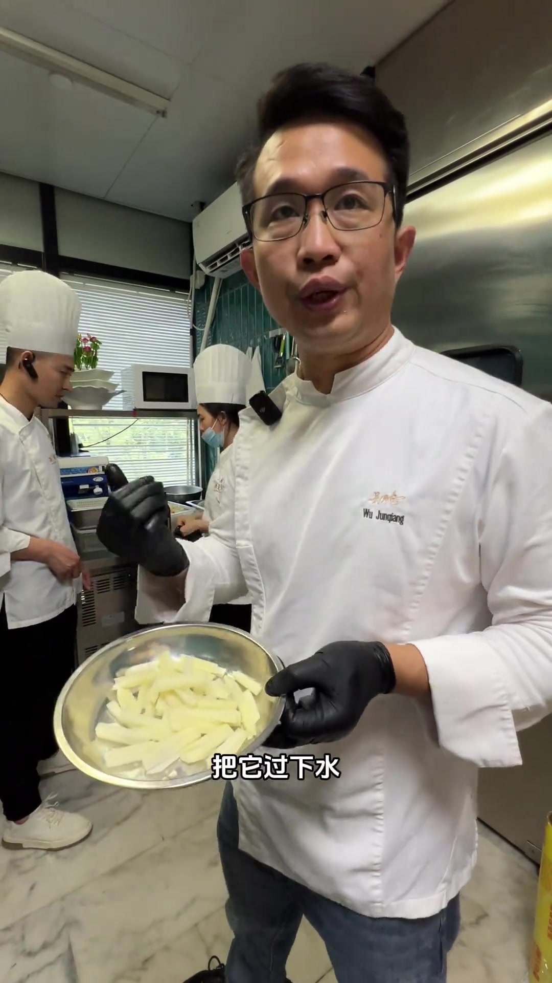 经过研发，夏季新菜品发布，欢迎品尝铁板烧美食