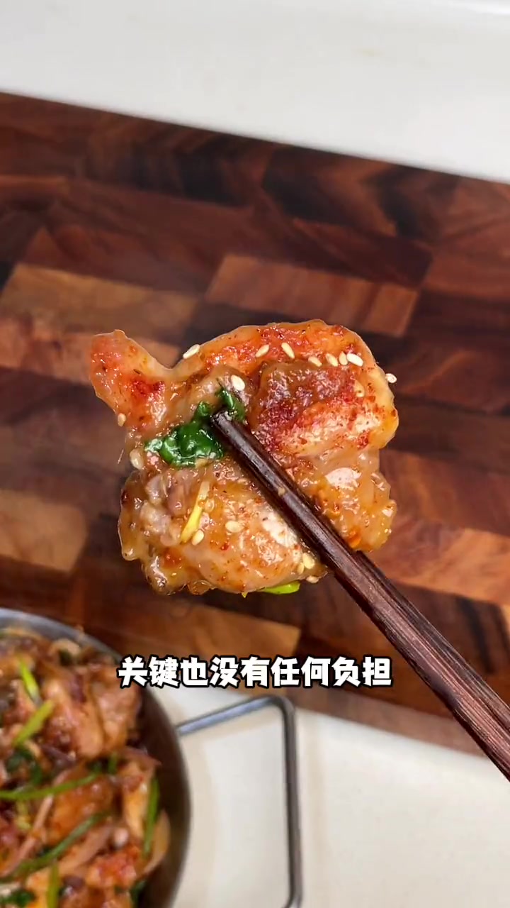 减脂期馋烧烤了我就会做这个,香香烧烤鸡腿肉,百吃不腻真的很好吃