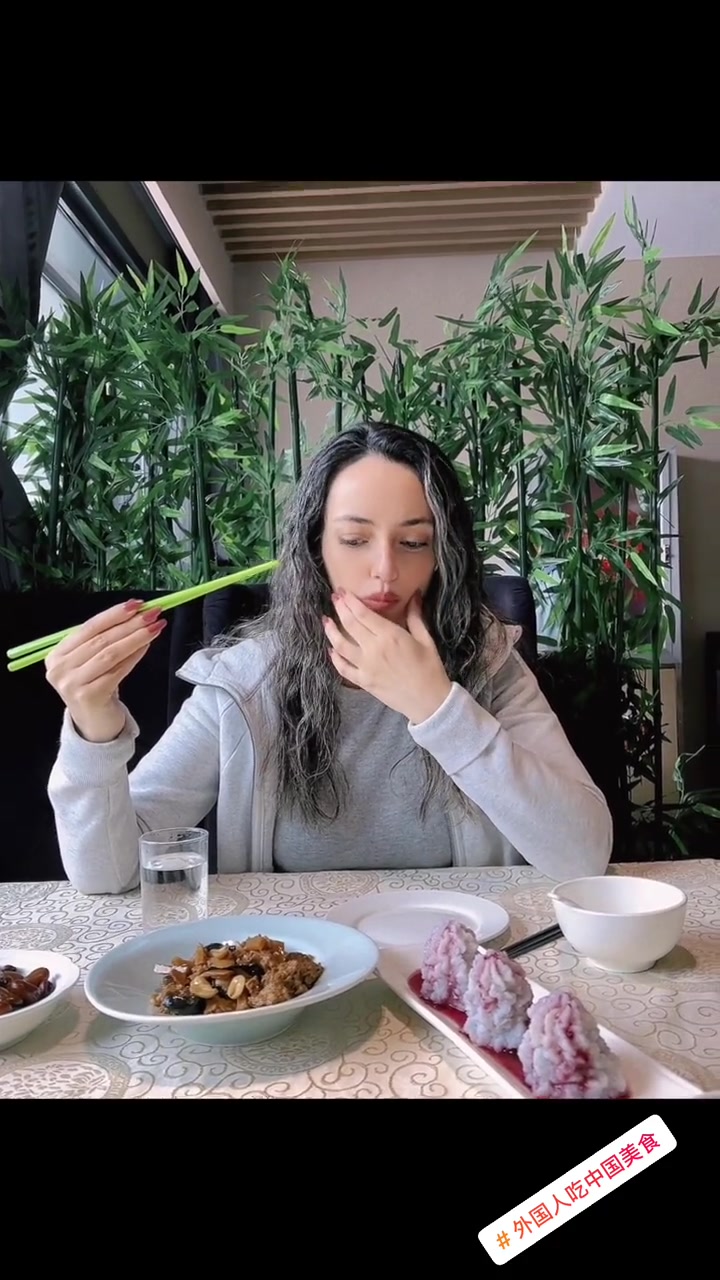 今天来尝淮扬菜,几款凉菜超好吃,颜色超爱!