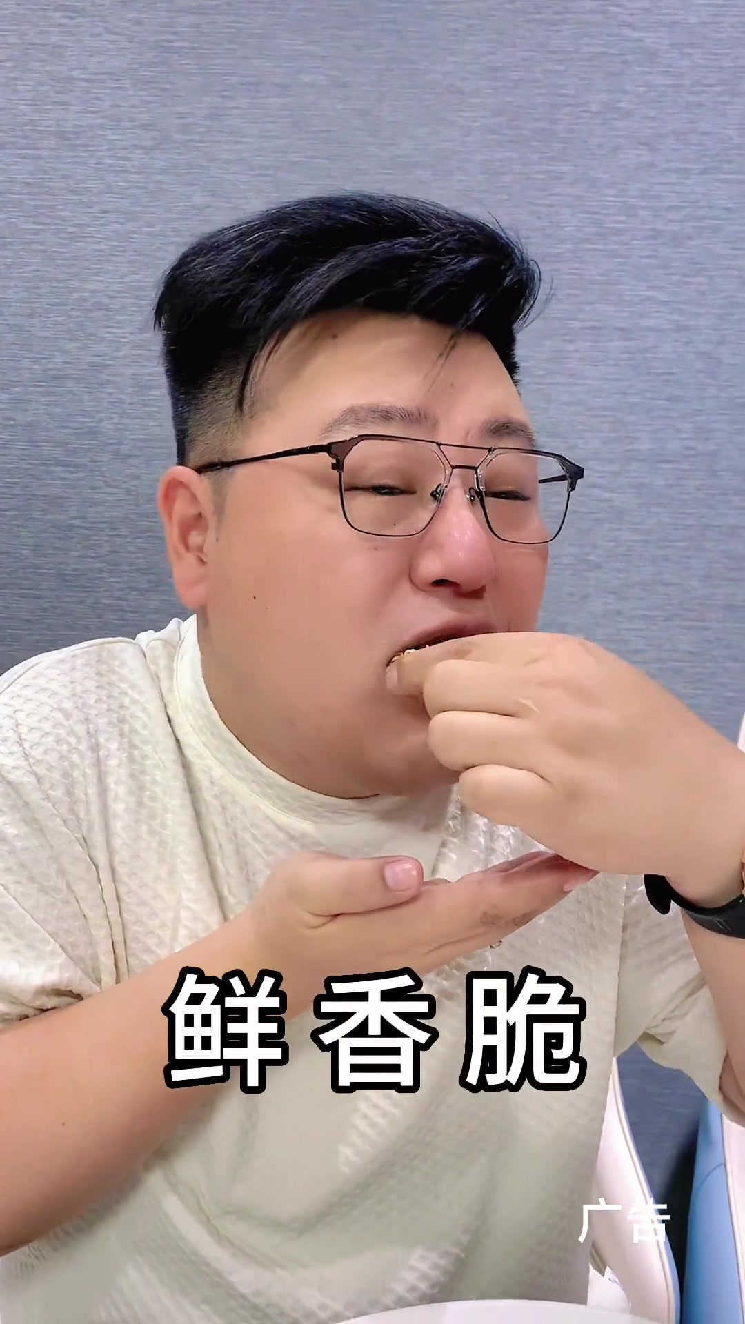 这家开在万体馆附近的本帮菜馆,环境、菜品都非常不错,适合亲朋聚会。推荐给大家