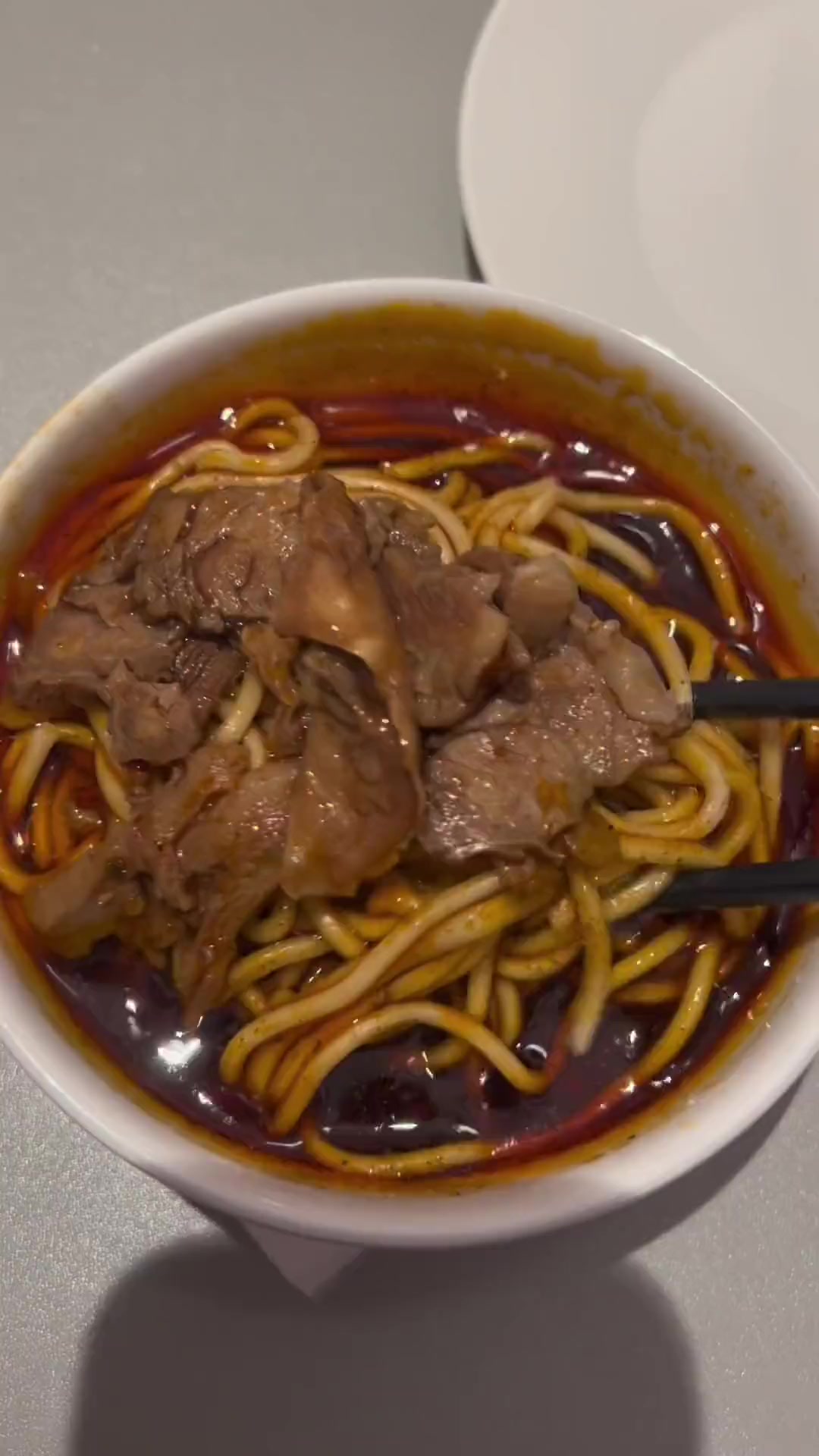在酒店早餐吃的襄阳牛肉面