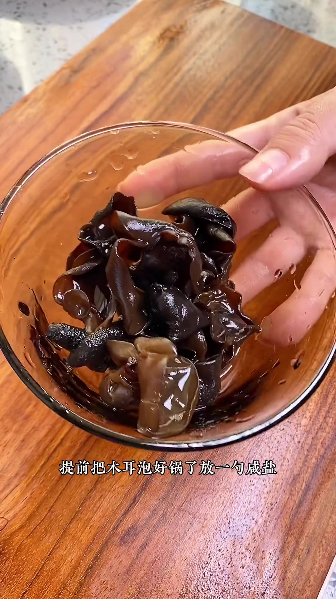 家常炒菜教程!牛肉炒豆腐,简单易学超美味!