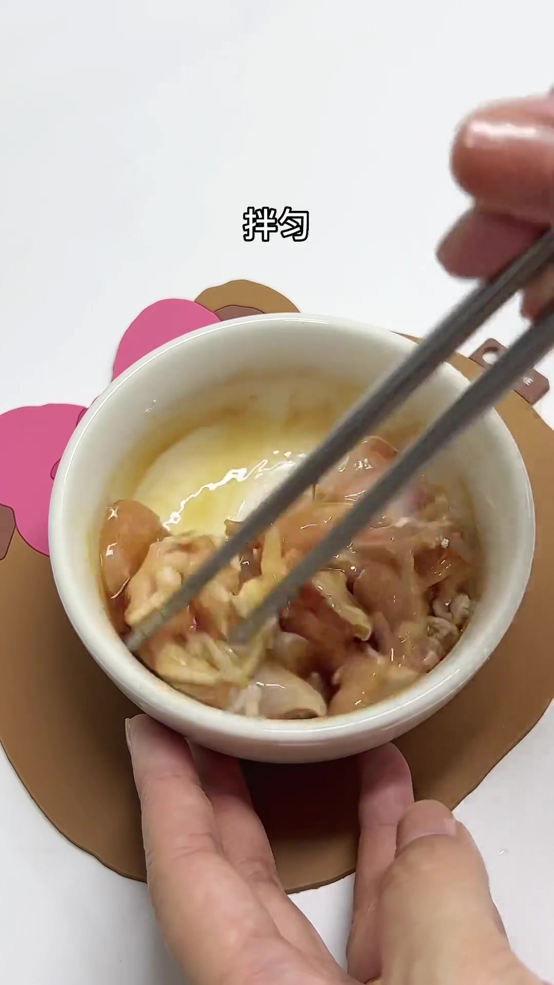 小朋友的午餐|辅食一锅蒸|做法简单又营养今天吃的西葫芦蒸鸡腿肉+番茄土豆牛骨汤+豌豆焖饭小