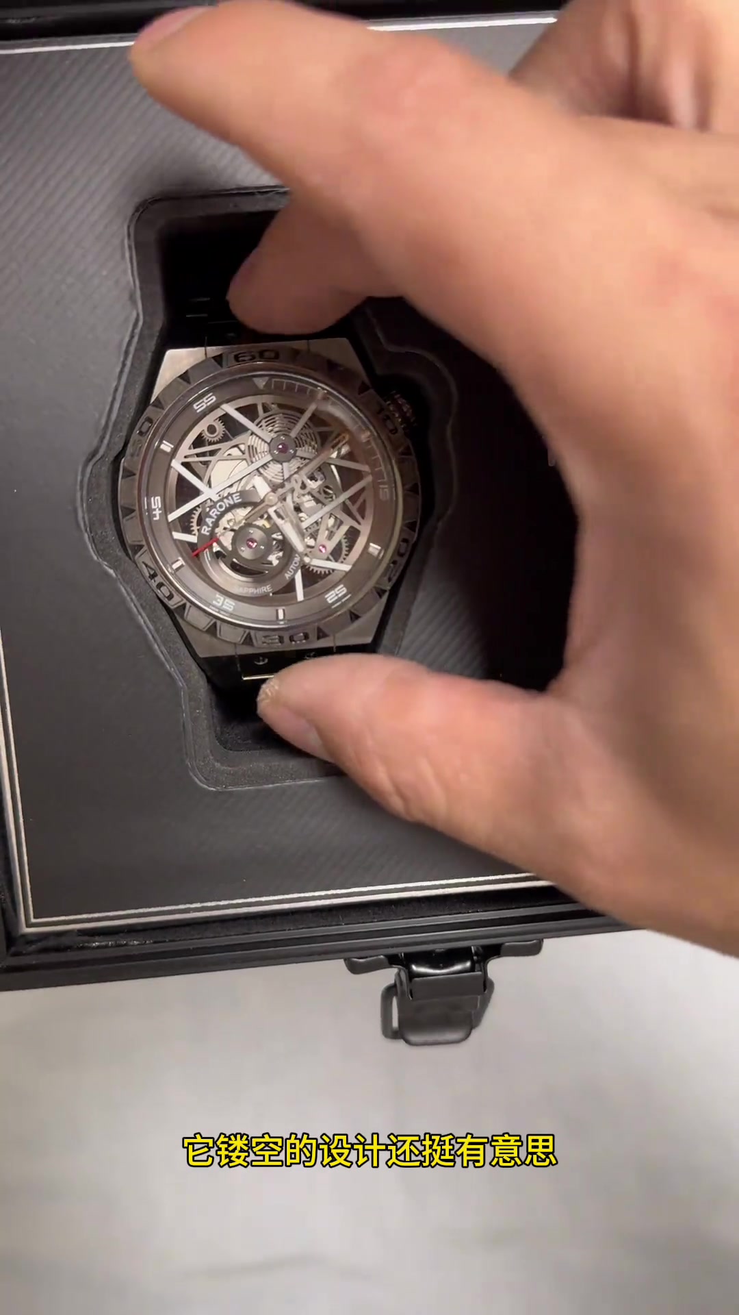 在北京鼓楼旁，10㎡小屋里的羊肉烧麦，品味老北京的穷讲究