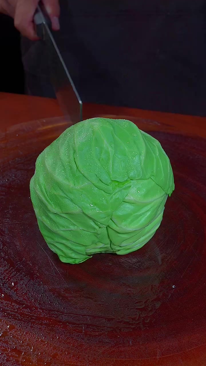 家里有包菜的就这么炒