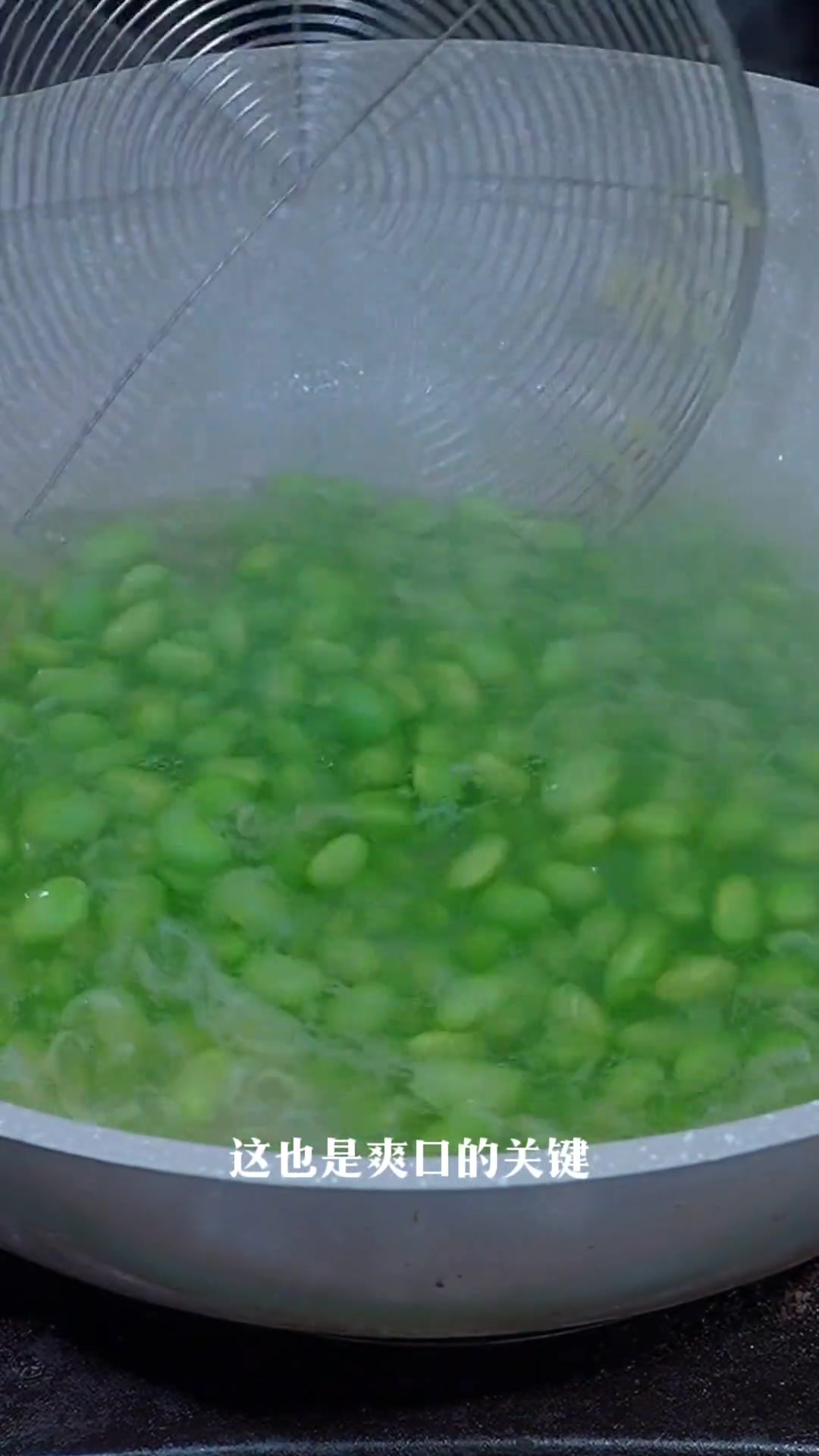 没想到毛豆炒肉丝这样做,香辣入味超下饭