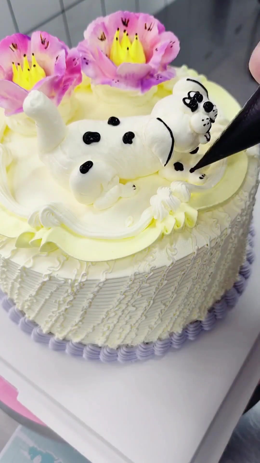 分享传统裱花蛋糕,裱花师曾须掌握多种裱花技术