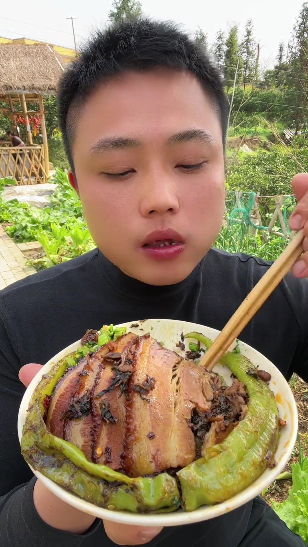 梅菜扣肉盖饭真的太下饭了